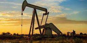 النفط عند أدنى مستوى في 7 أسابيع بفعل زيادة المخزون الأميركي