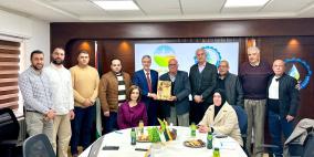 بلدية كوبر تكرّم مدير عام وطواقم مصلحة المياه 