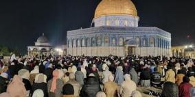 80 ألفا يؤدون صلاتي العشاء والتراويح في المسجد الأقصى