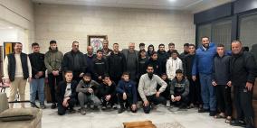 أ.د. أبو كشك يتبنى التعليم الجامعي للطلبة الأيتام في مدرسة المعهد العربي ويتعهد بمتابعة المبدعين