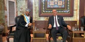 الشيخ يطلع وزير خارجية سلطنة عُمان على آخر التطورات في فلسطين