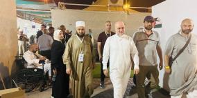 قاضي القضاة ووزير الأوقاف يتفقدان حجاج دولة فلسطين في مشعر منى
