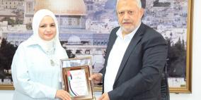 بلدية أريحا تكرم ثلاث موظفات لتميّزهن في العمل والإنجاز