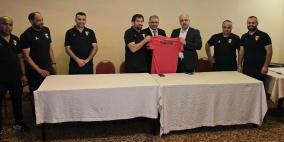 قائد قوات الأمن الوطني الفلسطيني يهنئ المنتخب الأولمبي بفوزه على نظيره اللبناني