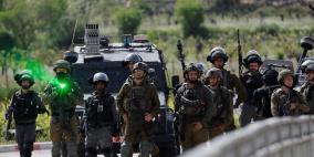 لليوم الثاني: الاحتلال يواصل اقتحام قرى شمال غرب القدس ويفرض حصاراً خانقاً