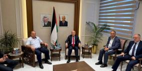 وفد الجمعية الاستهلاكية يطلع وزير الاقتصاد على الاستعدادات النهائية لإطلاق الجمعية