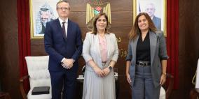 وزيرة المرأة ومدير منظمة العمل الدولية في القدس يبحثان سبل التعاون لدعم النساء العاملات