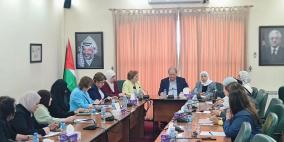 عضوات المجلس المركزي يؤكدن وحدة أراضي دولة فلسطين والتصدي للاحتلال والوصاية والفصل