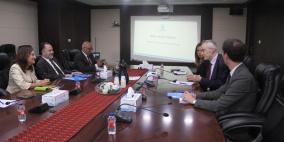 الوزير الميمي: الاحتلال يحاصر مياهنا ليجفف الحياة في فلسطين لكننا مستمرون بحماية حقوقنا المائية