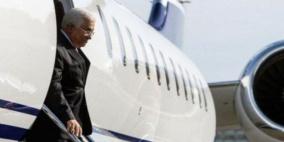 الرئيس عباس يصل القاهرة للمشاركة في افتتاح المتحف المصري الكبير