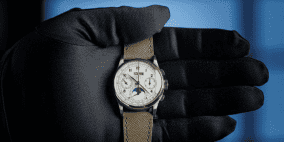 خلال 9 دقائق ونصف.. ساعة يد تحصد 17.6 مليون دولار في مزاد