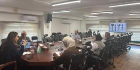 وزيرة العمل تعقد اجتماعاً مع مدراء مديريات العمل في المحافظات