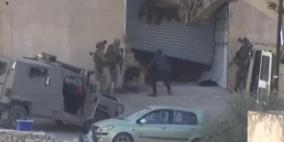 صحيفة لومند الفرنسية تعلق على حادثة اعدام الشابيين في جنين: "يكشف أساليب الجيش الإسرائيلي"​​​​​​​