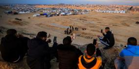 خاص| بين رفاهية زائفة وواقع مدمر: هل تمرّر إسرائيل رسائل مضلّلة عبر الهواتف الذكية في غزة؟