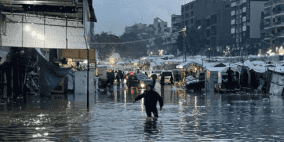 الأمطار تغرق خيام النازحين وتُصيب عدداً منهم في قطاع غزة