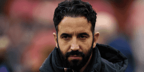 مانشستر يونايتد يعلن رحيل مدربه البرتغالي روبن أموريم