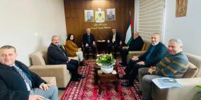 البيرة: سلطة جودة البيئة ووزارة الصناعة تبحثان آليات التعاون