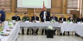 وفد دبلوماسي يطلع على معاناة المواطنين في الخليل والبلدة القديمة جراء سياسات الاحتلال