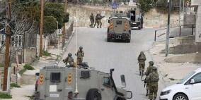 الاحتلال يغلق مدخل ترمسعيا شمال رام الله
