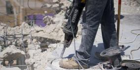 الاحتلال يجبر مواطنا مقدسيا على هدم منزله في بلدة العيسوية