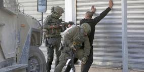 قوات الاحتلال تعتقل خمسة مواطنين غرب يطا