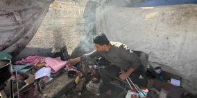 خاص | من موقدٍ بديل إلى حديقةٍ صغيرة… نصير يحوّل البتر إلى حياة في خيمة النزوح