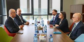 لجنة الانتخابات تستقبل رئيسة مكتب التمثيل الألماني في رام الله