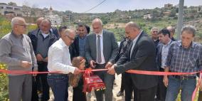 صور| وزارة الزراعة تفتتح عددا من المشاريع الزراعية الحيوية في قلقيلية