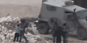 بالفيديو| الاحتلال يقتحم قرية المغير وينكّل بطفلين