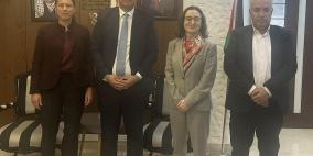 رئيس غرفة تجارة وصناعة رام الله والبيرة يستقبل وفدا دبلوماسيا أوروبيا