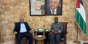 السوداني يستقبل رئيس اتحاد كتّاب عموم إفريقيا ورئيس اتحاد الكتّاب النيجيريين