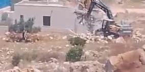 الاحتلال يهدم منزلا في شقبا غرب رام الله
