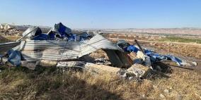 الاحتلال يهدم بركة مياه في الأغوار الشمالية