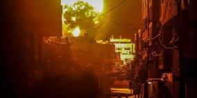 طيران الاحتلال يدمر منزلاً في المغازي عقب أوامر إخلاء قسرية واستهداف لدير البلح