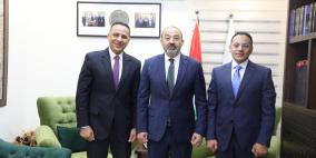 النائب العام يستقبل القنصل العام المصري الجديد ويؤكد أهمية تعزيز التعاون المشترك