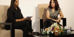 مؤسسة محمود درويش تستضيف الكاتبة أحلام بشارات ضمن برنامج "مبدع في حضرة درويش"