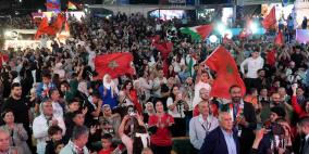 الفلسطينيون يردون الوفاء بالوفاء لأسود الأطلس الأعلام المغربية زينت شوارع القدس ورام الله والخليل وغزة