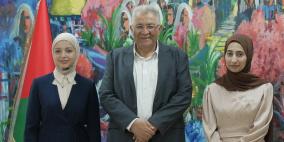 صاحبتا المرتبة الأولى على فلسطين تختاران الطب البشري في جامعة القدس