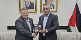 اللواء ناصر البوريني يكرم العميد الكندي جيسون لانجيليير بمناسبة انتهاء مهامه