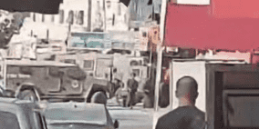الاحتلال يغلق محيط دوار الزايد ويقتحم محال تجارية في جنين