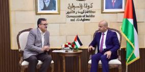 وزارة الزراعة تباشر خطواتها الأولى نحو إنشاء مركز للتعبئة والتغليف والتخزين الزراعي في أريحا