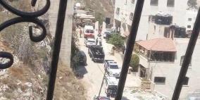 النيابة والشرطة تحققان في واقعة وفاة شاب في منطقه تل بنابلس