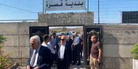 وفد وزاري يتفقد بلدة قصرة ويطّلع على احتياجاتها من المشاريع التطويرية والخدمية لتعزيز صمودها.