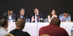 ورشة عمل تبحث ظاهرة المركبات الخصوصية التي تنقل الركاب بأجر وتوصي بتشديد العقوبات