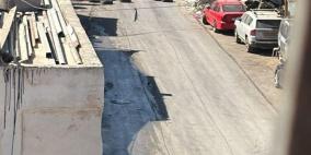 الاحتلال يقتحم قلنديا وكفر عقب ويبدأ بهدم مجمع للأونروا