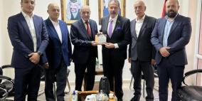جمعية مدققي الحسابات القانونيين الفلسطينيه تلتقي الأخ ياسر عباس «أبو عمار» عضو اللجنة المركزية لحركة فتح