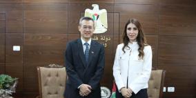 وزيرة العمل ترحب بالسفير الصيني وتستعرض جهود مواجهة تحديات التشغيل