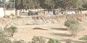 الاحتلال يقتحم ساحتي مدرستي حوارة وبرقة ويطالب بإزالة العلم الفلسطيني