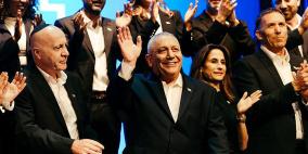 استطلاع إسرائيلي: آيزنكوت يتصدر والكتلتان تتعادلان