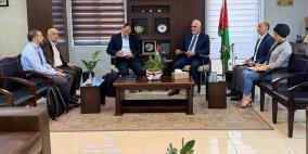 وزير الزراعة يبحث مع وفد من الإغاثة الكاثوليكية دعم المزارعين وتعزيز الأمن الغذائي